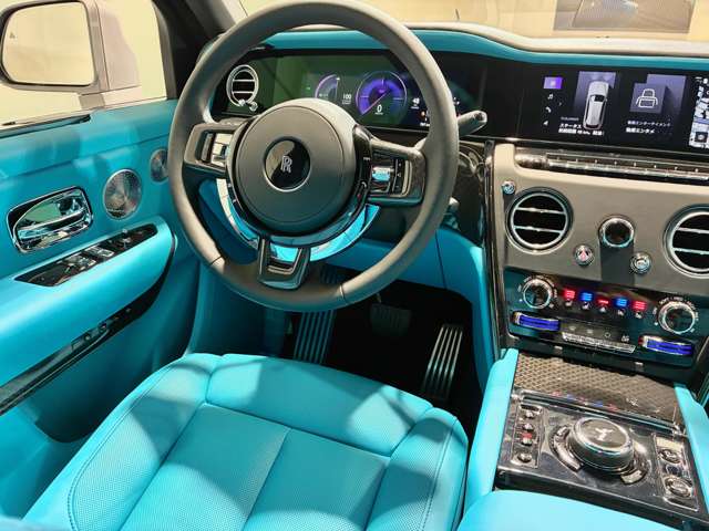 Rolls-Royce カリナン 11