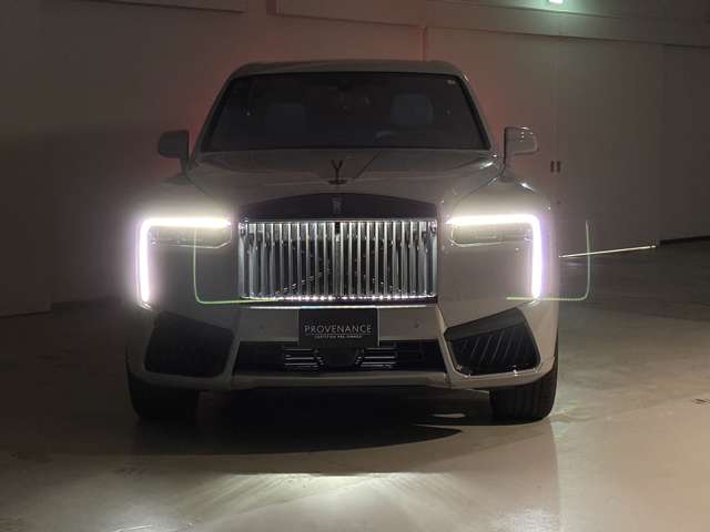 Rolls-Royce カリナン 6
