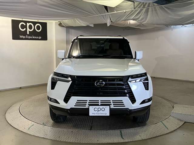 Lexus GX 2
