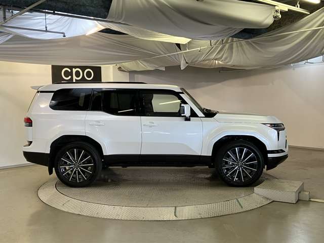 Lexus GX 8