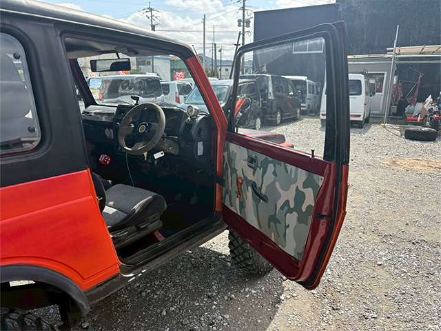 Suzuki Jimny 12