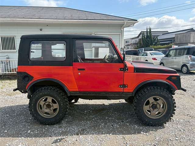 Suzuki Jimny 9