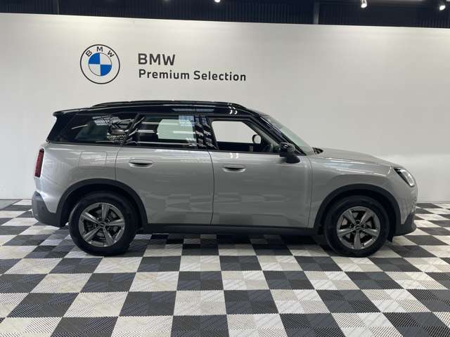 MINI Countryman 5