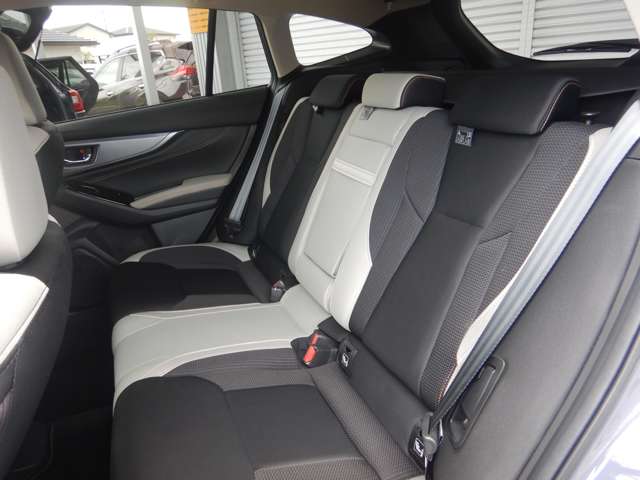 Subaru Levorg Layback 11