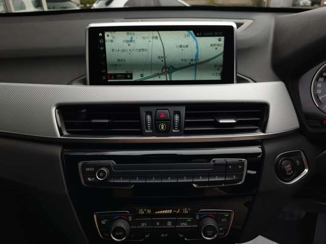 BMW X1 11