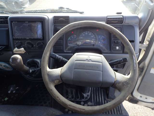 Mitsubishi Fuso Canter 11