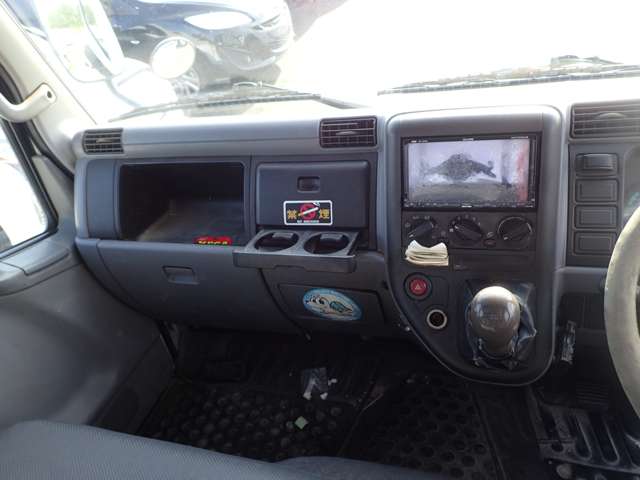 Mitsubishi Fuso Canter 12