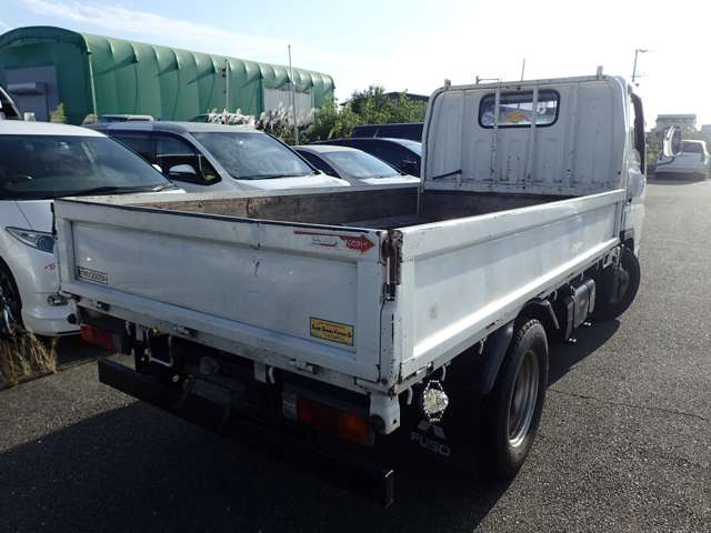 Mitsubishi Fuso Canter 4