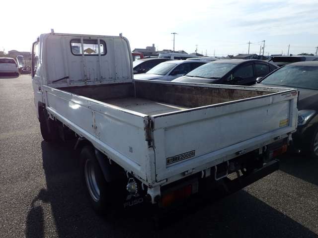 Mitsubishi Fuso Canter 6