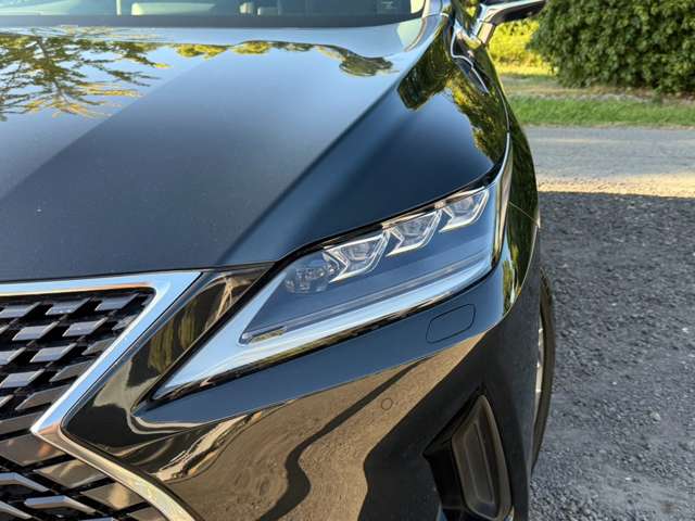 Lexus RX 7