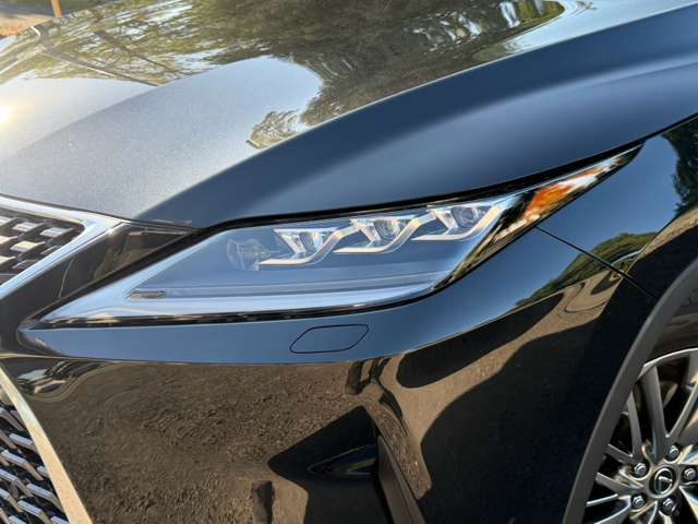 Lexus RX 8