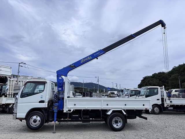 Mitsubishi Fuso Canter 11