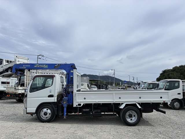 Mitsubishi Fuso Canter 4