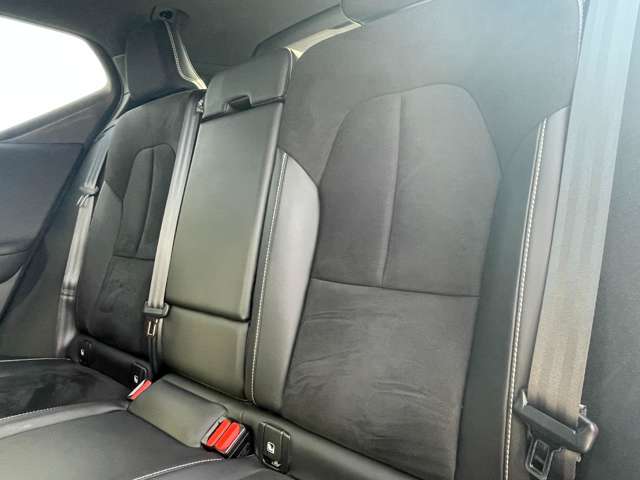 Volvo XC40 11
