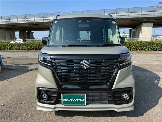 Suzuki Spacia Base 4