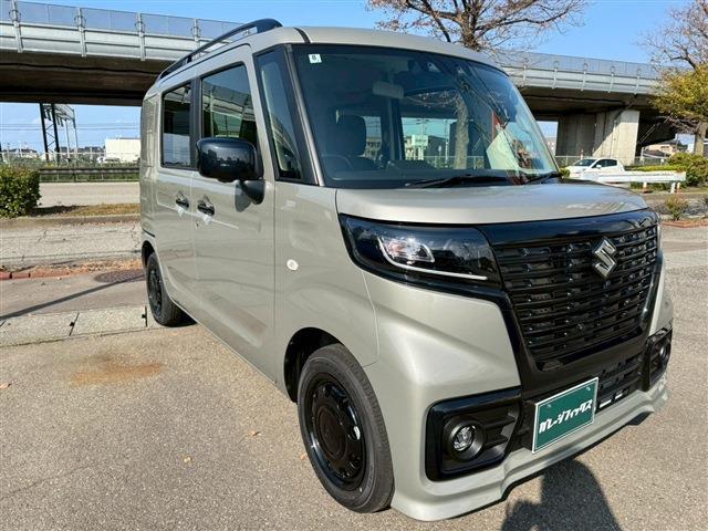 Suzuki Spacia Base 5