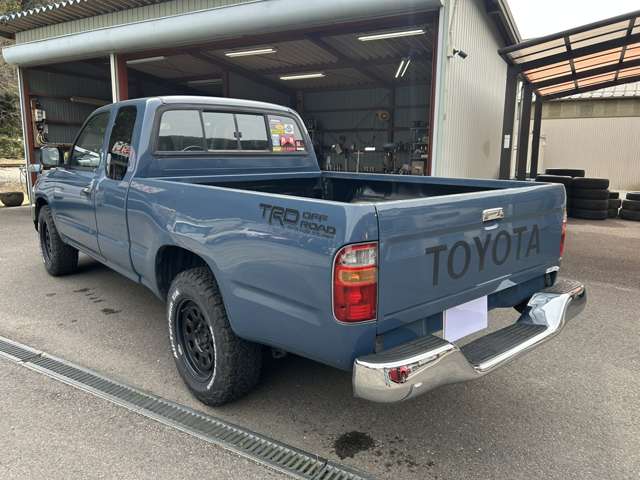 Toyota Hilux 10