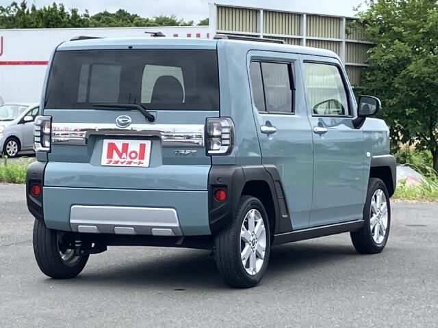 Daihatsu Taft 9