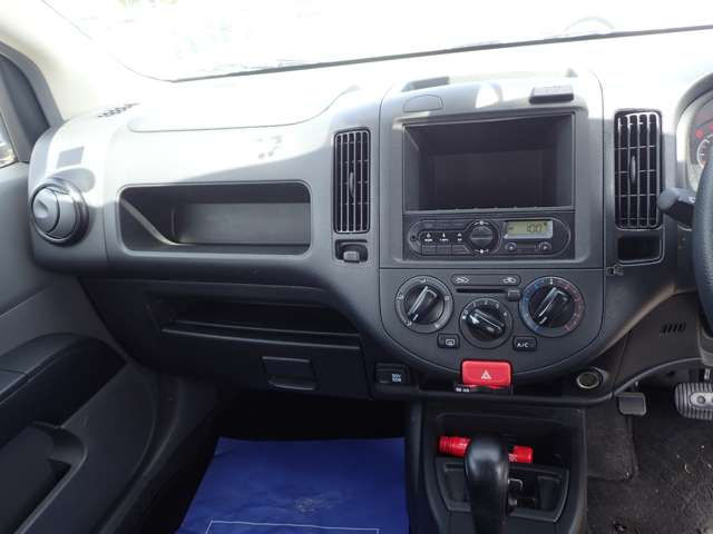 Nissan NV150 AD 11