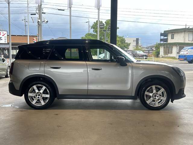 MINI Countryman 11