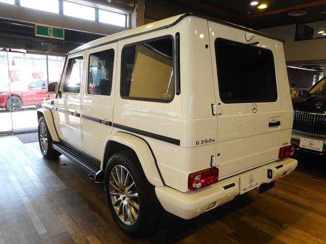 Mercedes-Benz G-Class 8