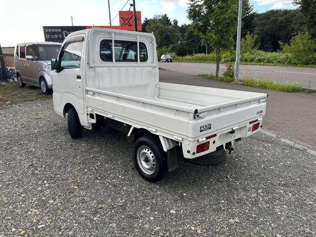 Toyota Pixis Truck 8