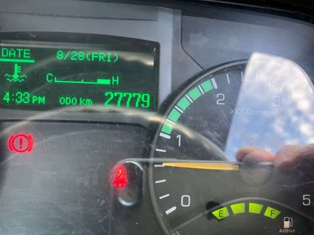 Mitsubishi Fuso Canter 11