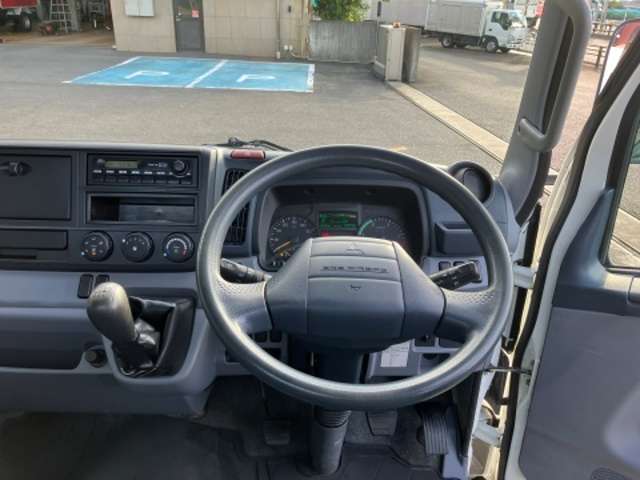 Mitsubishi Fuso Canter 10