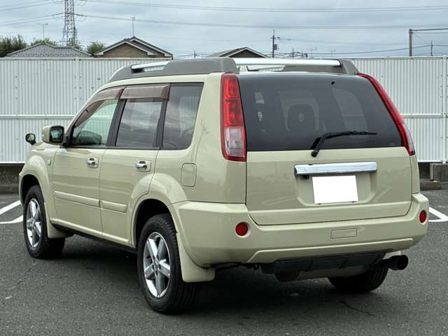 Nissan X-Trail 4