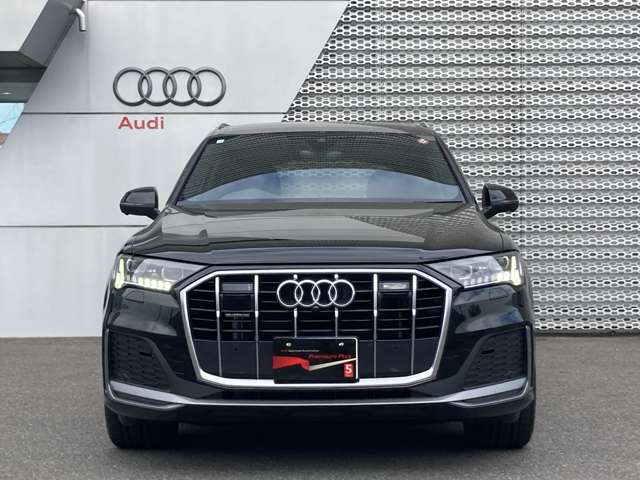 Audi Q7 5