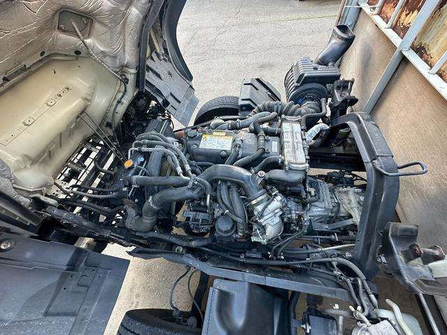 Isuzu Forward 12