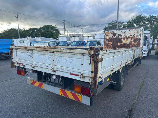 Isuzu Forward 3