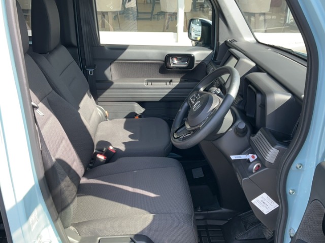Honda N-VAN 8
