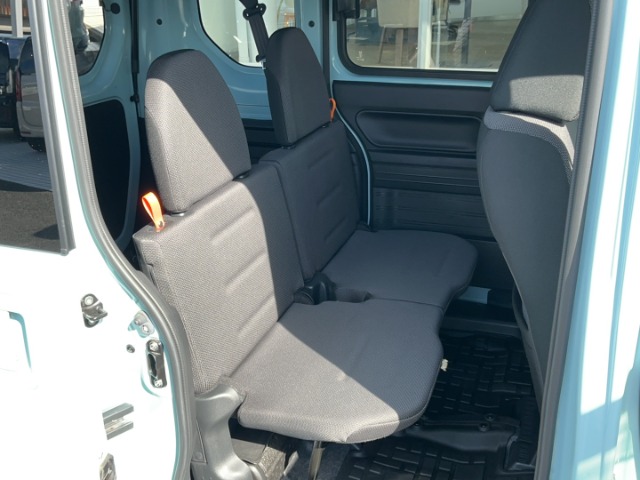 Honda N-VAN 9