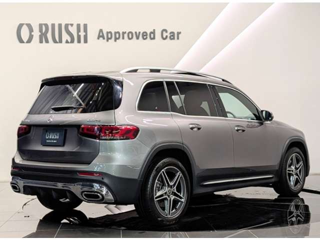 Mercedes-Benz GLB 4