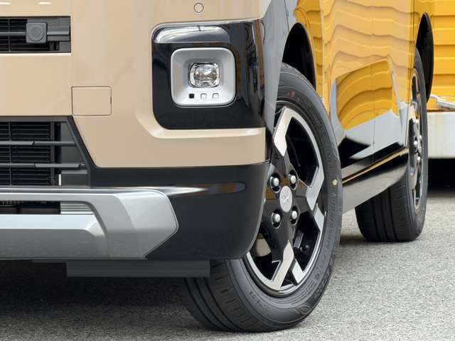 Mitsubishi Delica Mini 12