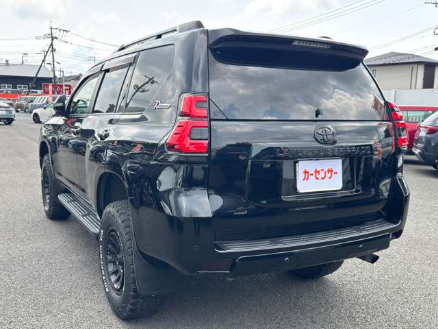 Toyota Land Cruiser Prado 9