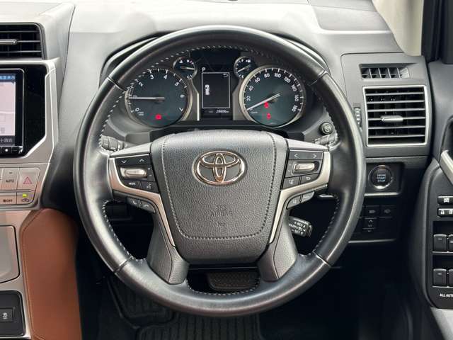 Toyota Land Cruiser Prado 10