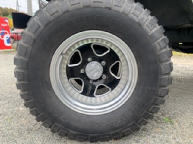 Mitsubishi Jeep 11