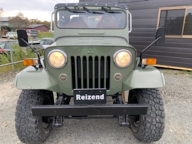 Mitsubishi Jeep 2