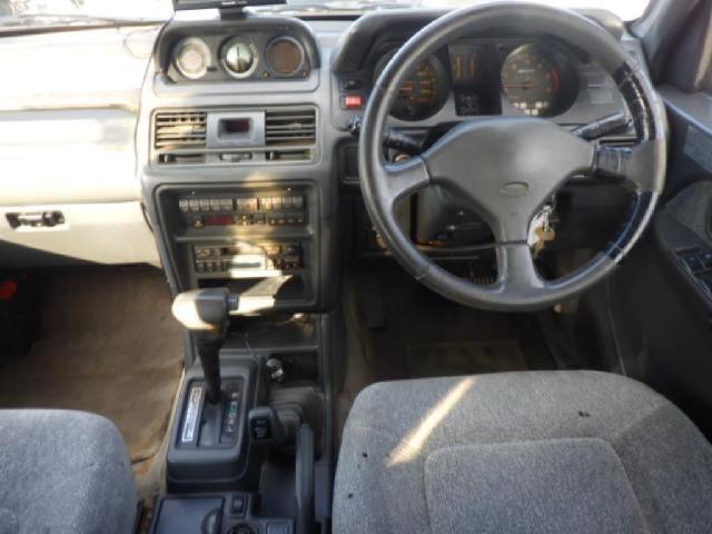Mitsubishi Pajero 6