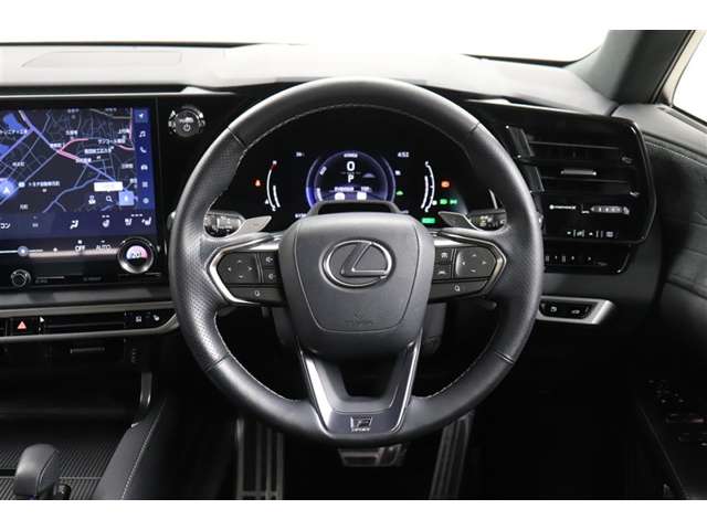 Lexus RX 9
