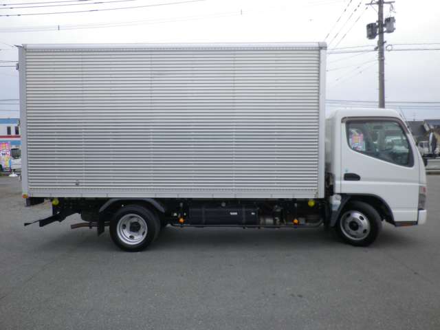 Mitsubishi Fuso Canter 5