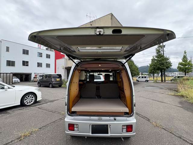 Nissan NV100 Clipper 10