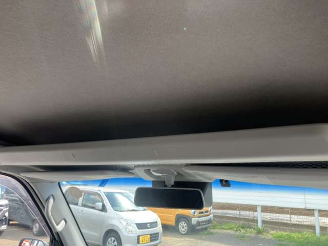 Daihatsu Hijet Cargo 12