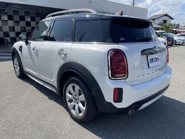 MINI Crossover 8