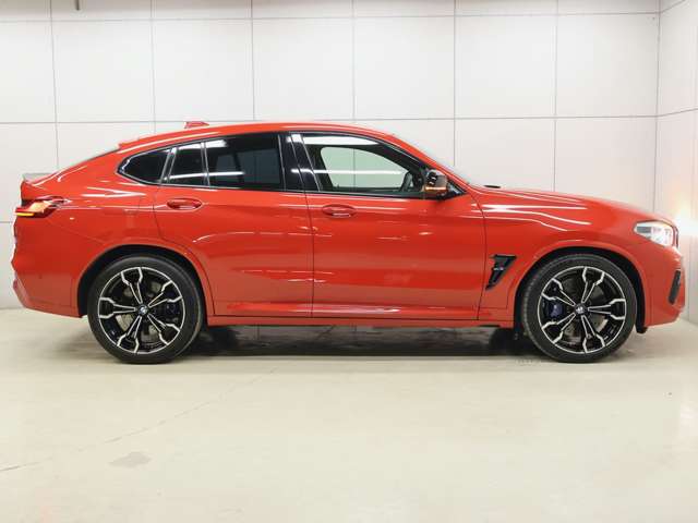 BMW X4 M 7