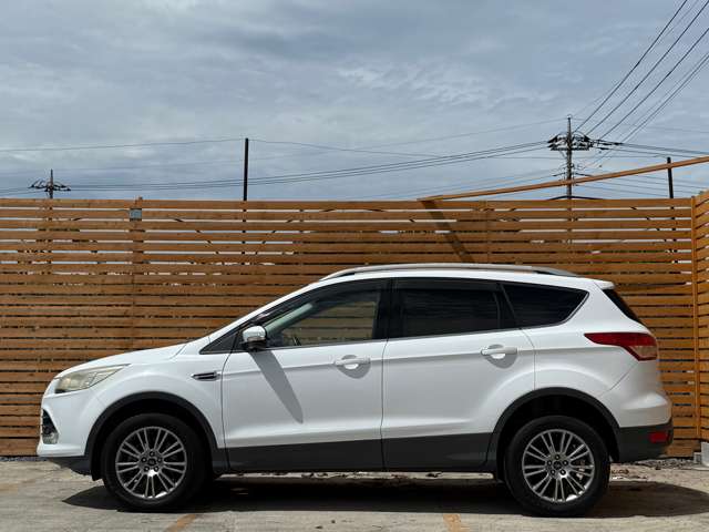 Ford クーガ 5