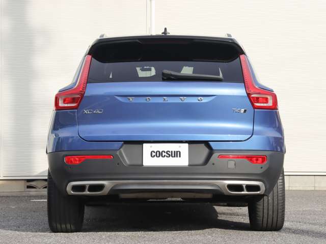 Volvo XC40 9