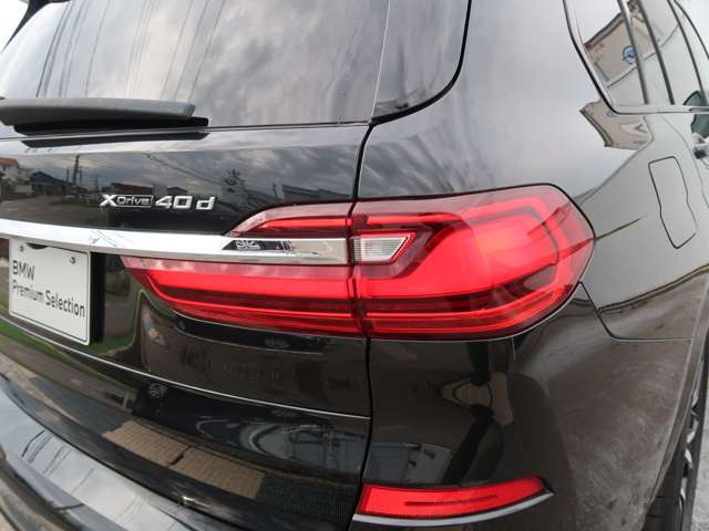 BMW X7 12